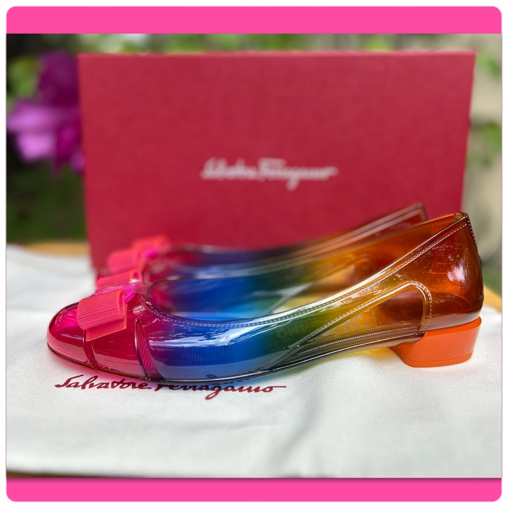 Ferragamo Vara Jelly ballet flats